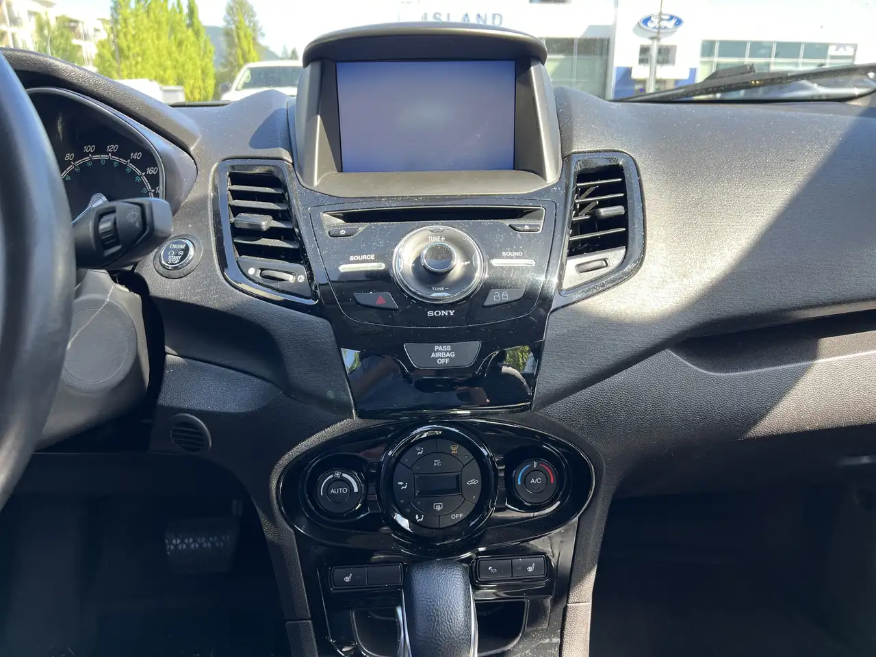 Ford Fiesta photo Ford Fiesta