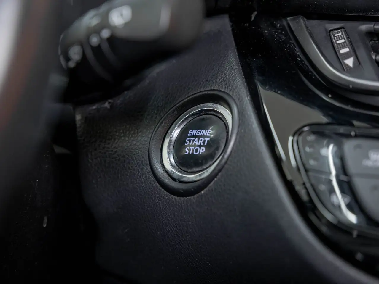 Toyota C-HR снимка Toyota C-HR