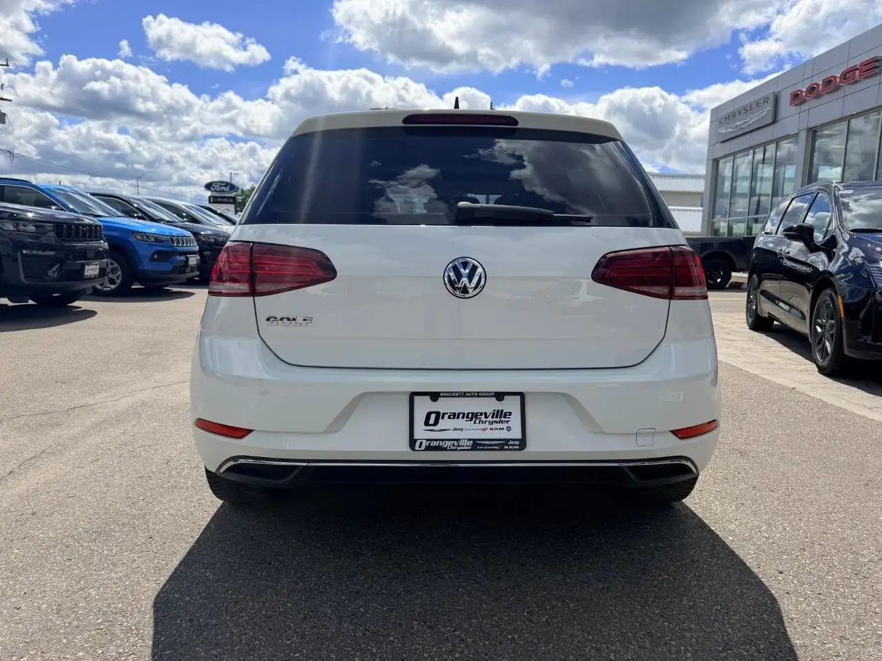 Volkswagen Golf photo Volkswagen Golf