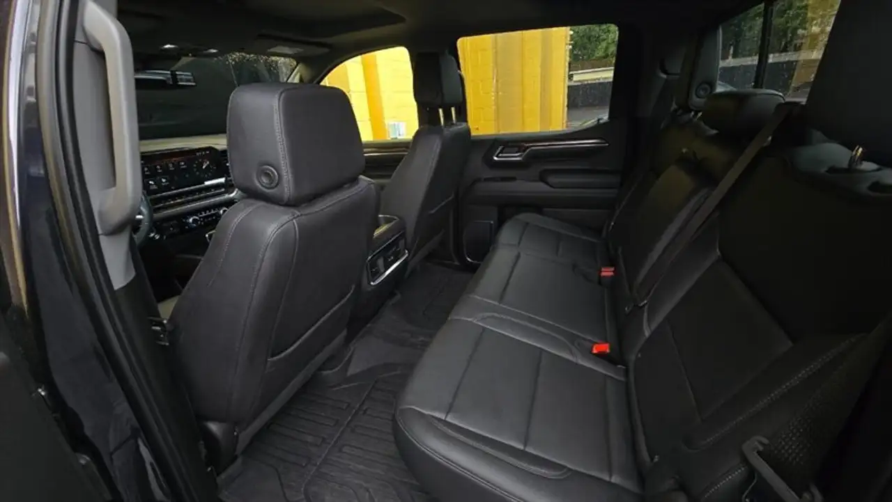 GMC Sierra 1500 fotografie GMC Sierra 1500