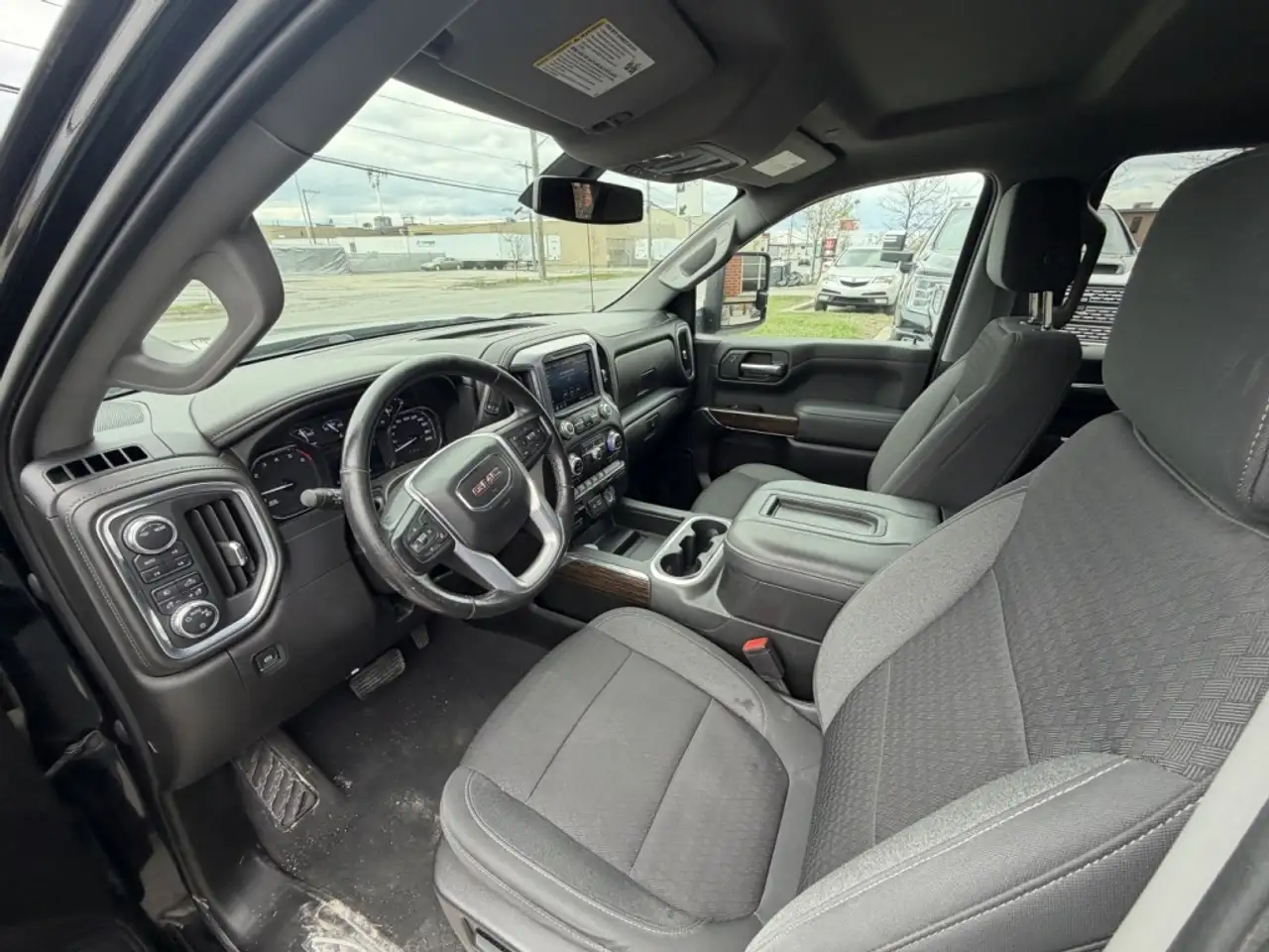 GMC Sierra 1500 photo GMC Sierra 1500
