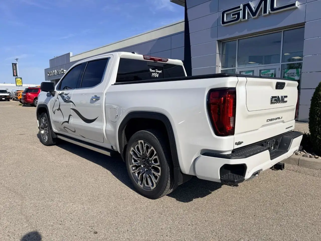GMC Sierra 1500 fotografie GMC Sierra 1500