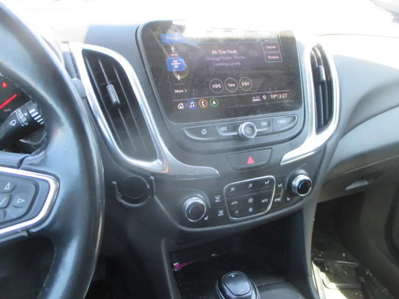 Chevrolet Equinox снимка Chevrolet Equinox