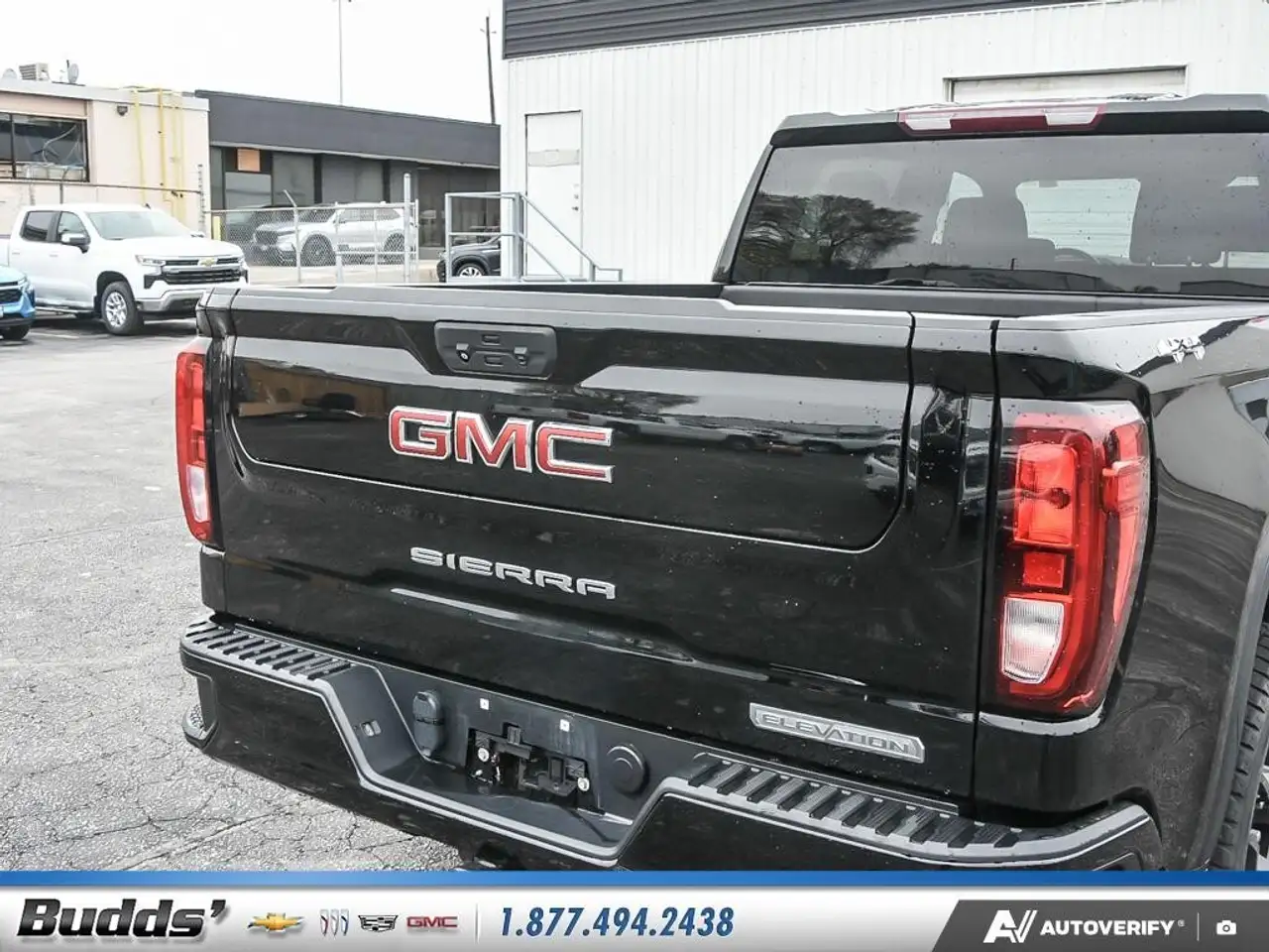 GMC Sierra 1500 снимка GMC Sierra 1500