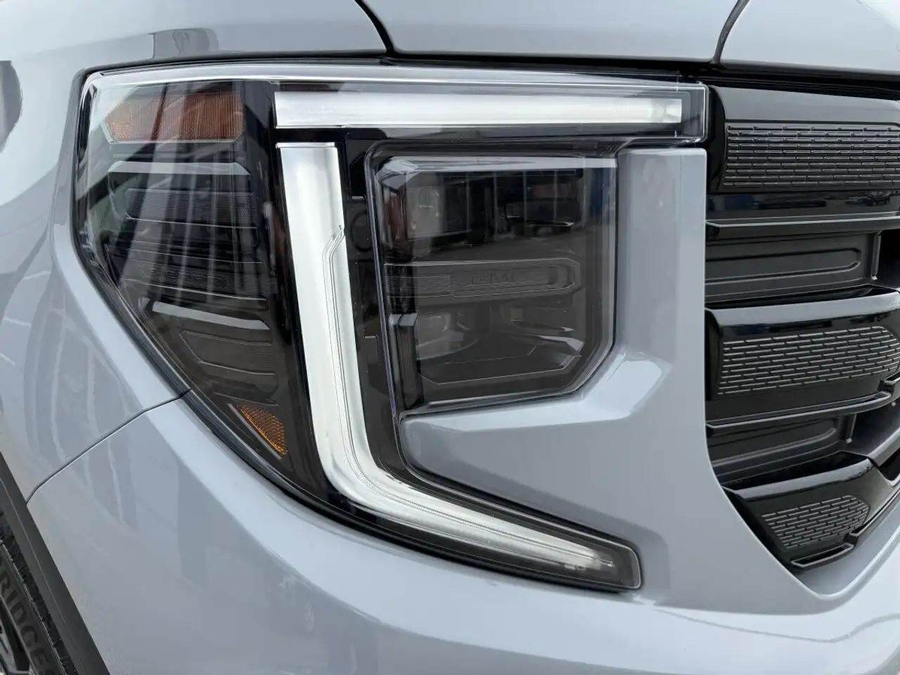 GMC Sierra 1500 снимка GMC Sierra 1500