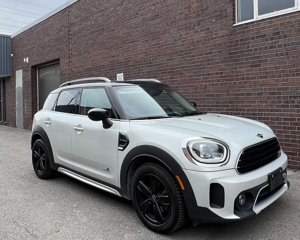 MINI Countryman снимка MINI Countryman
