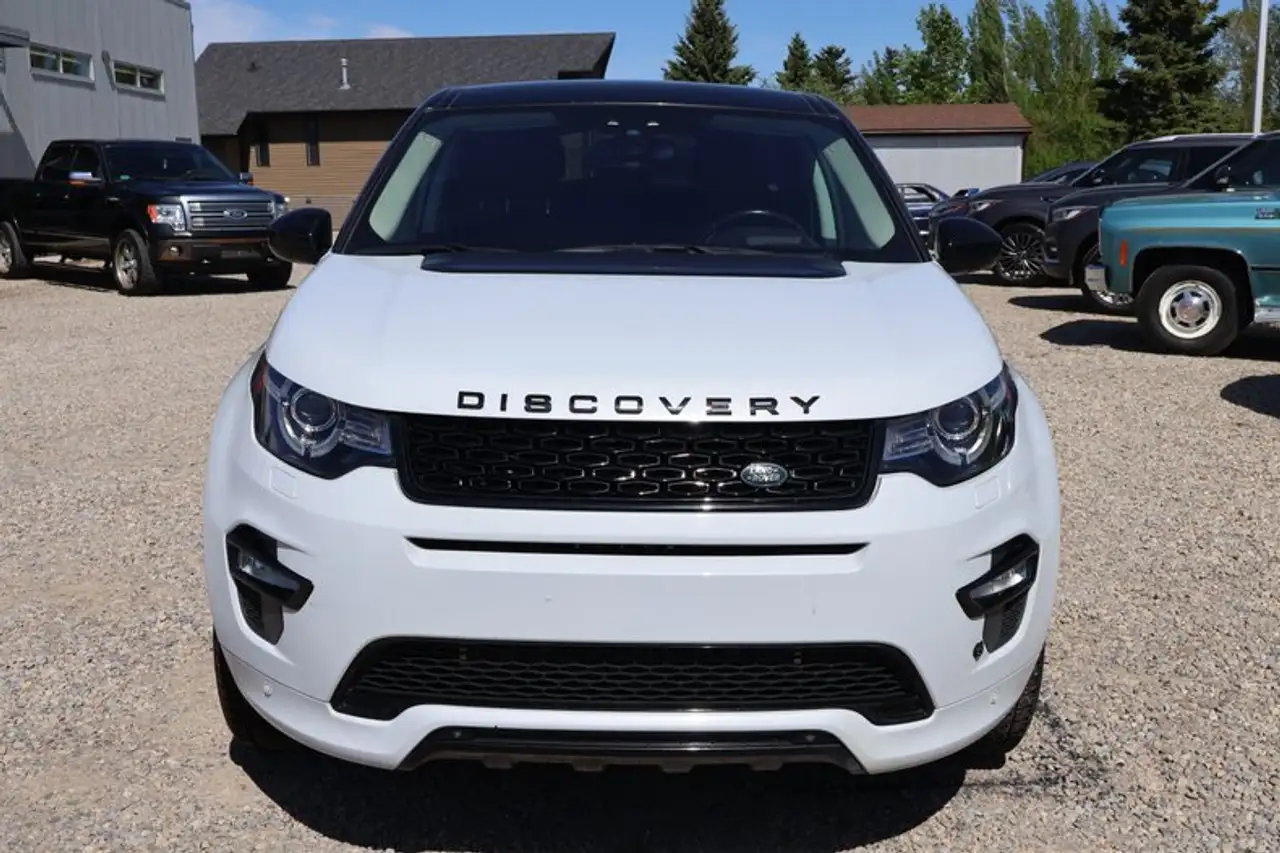 Land Rover Discovery Sport photo Land Rover Discovery Sport