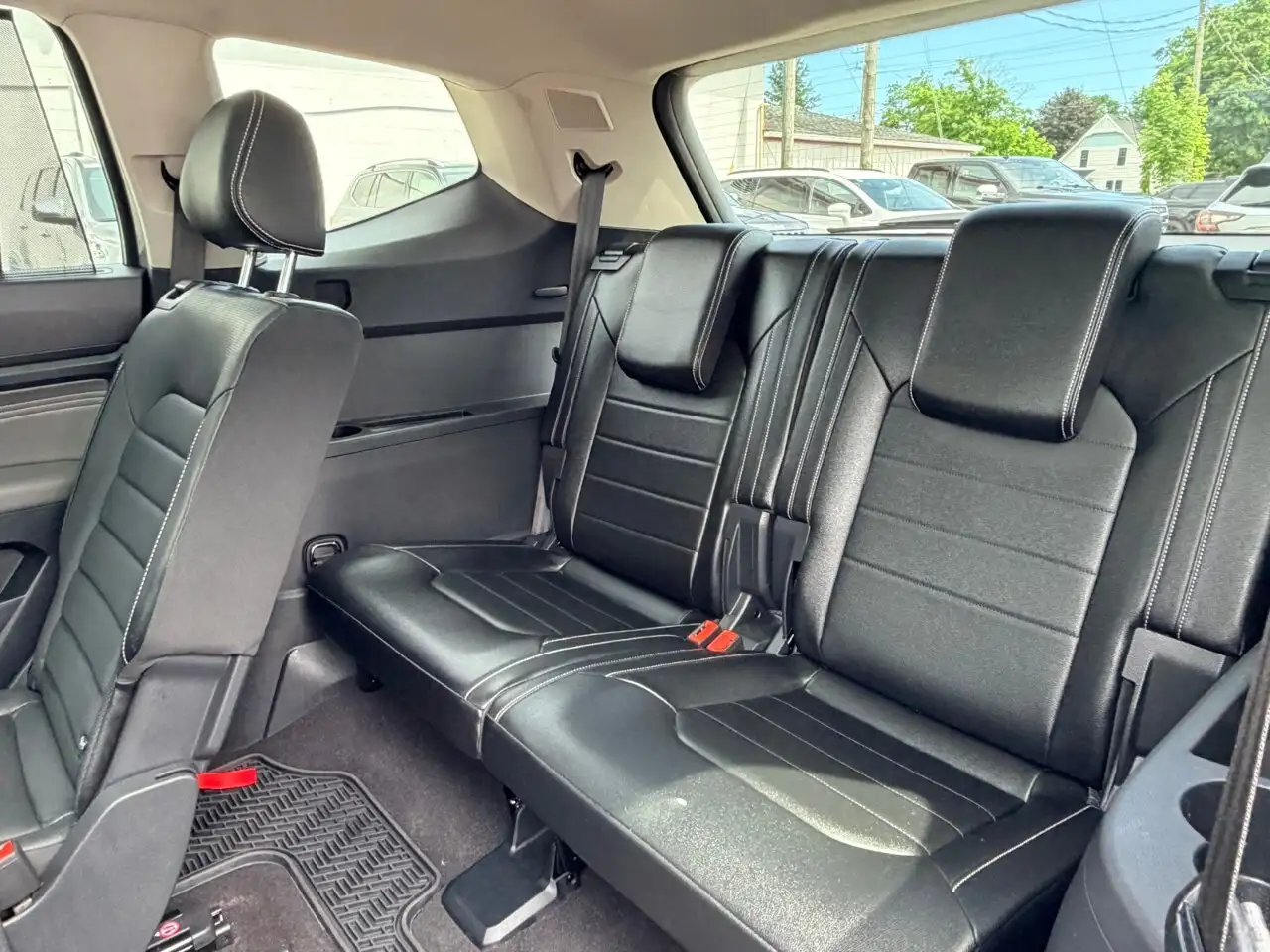 Volkswagen Atlas photo Volkswagen Atlas