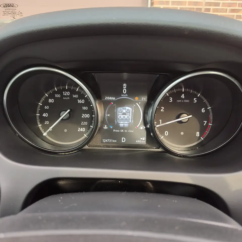 Land Rover Discovery Sport снимка Land Rover Discovery Sport