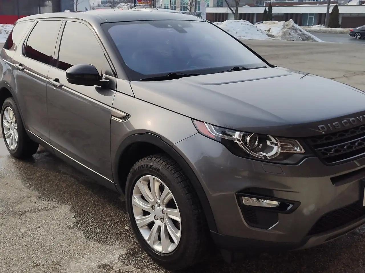 Land Rover Discovery Sport снимка Land Rover Discovery Sport
