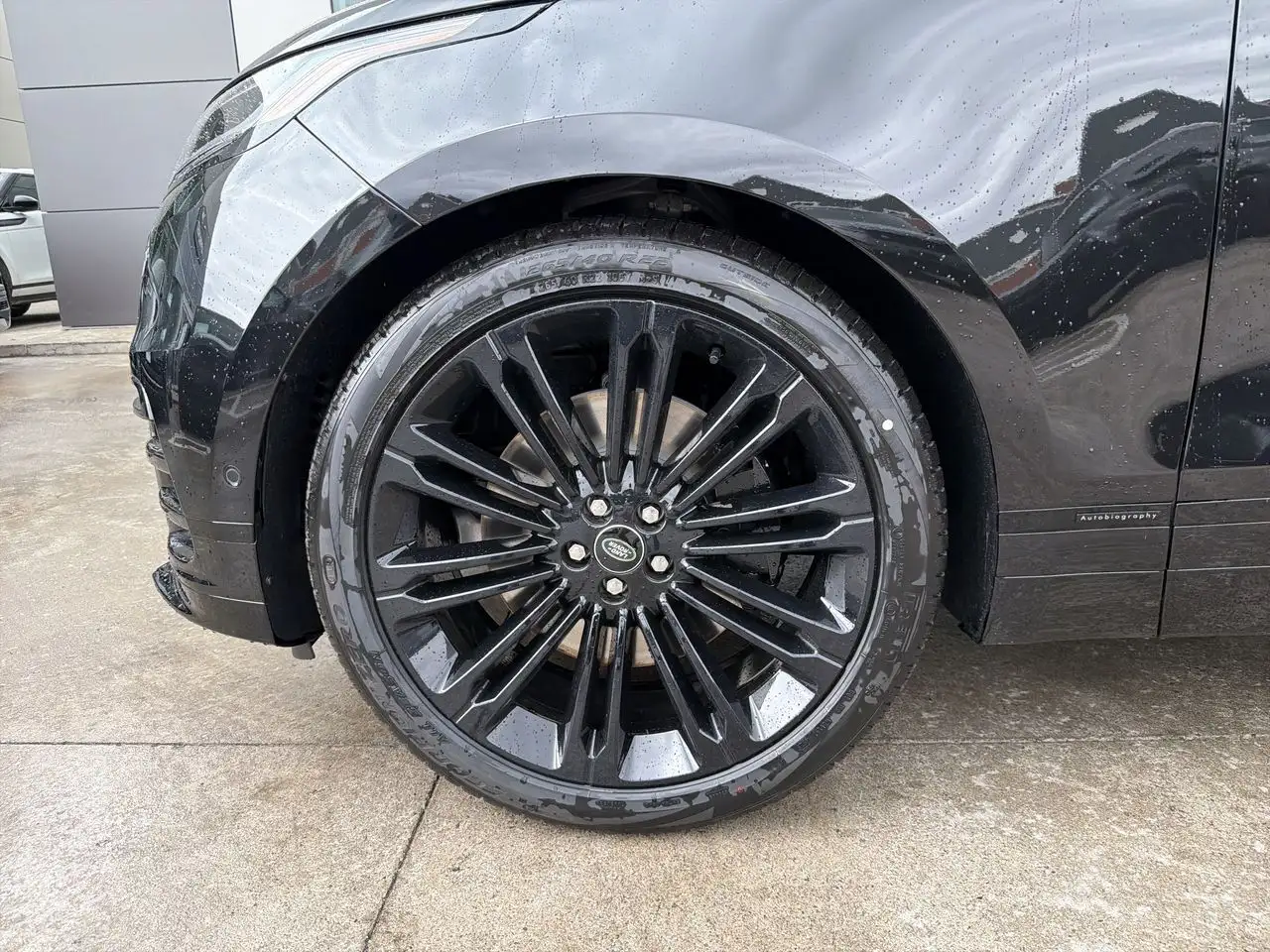 Land Rover Range Rover Velar снимка Land Rover Range Rover Velar