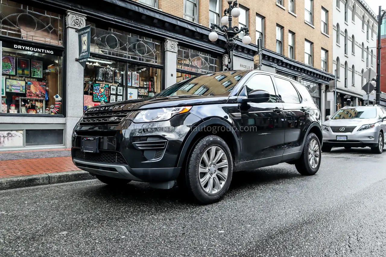 Land Rover Discovery Sport снимка Land Rover Discovery Sport