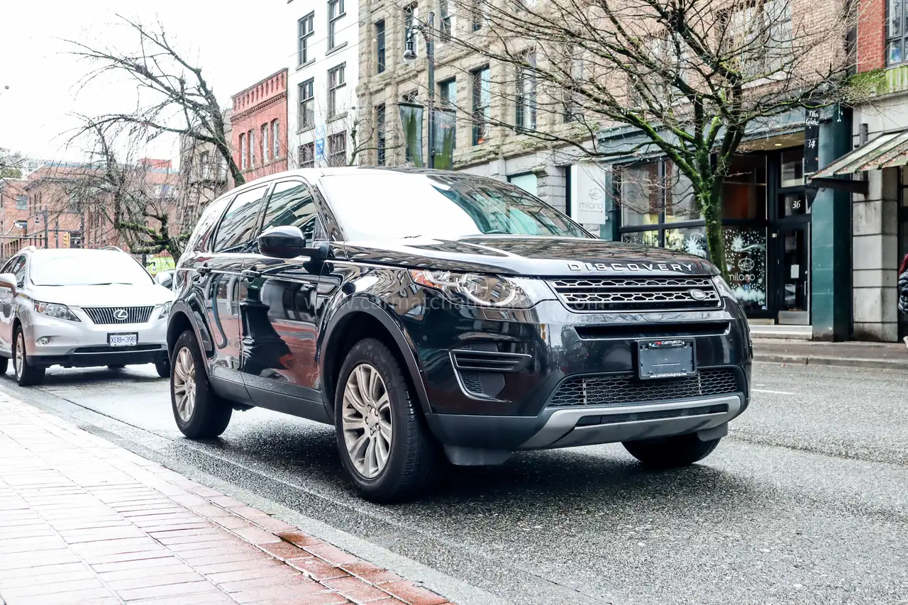 Land Rover Discovery Sport снимка Land Rover Discovery Sport
