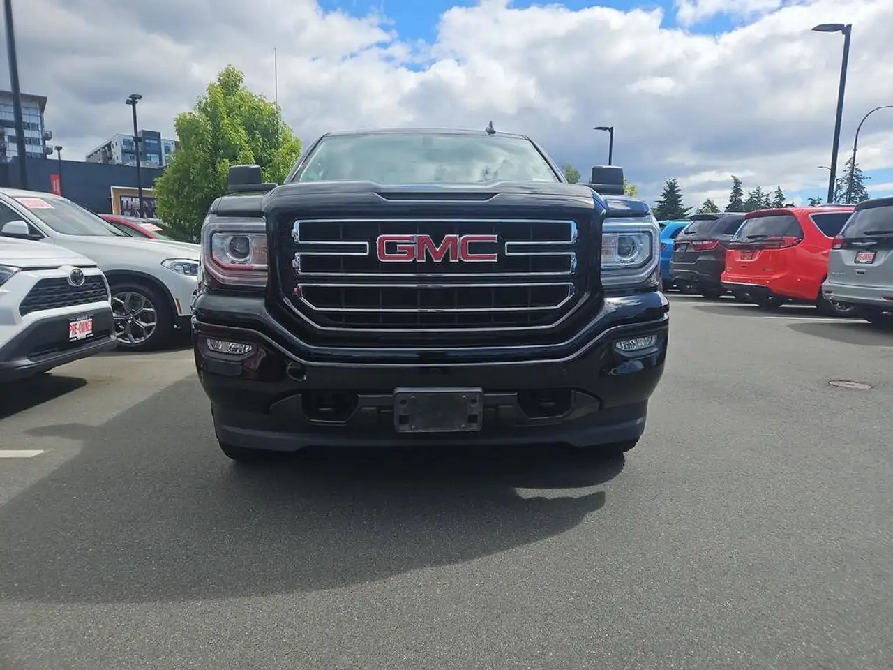 GMC Sierra 1500 photo GMC Sierra 1500