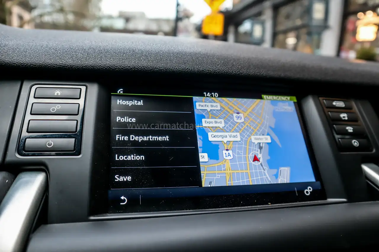 Land Rover Discovery Sport снимка Land Rover Discovery Sport