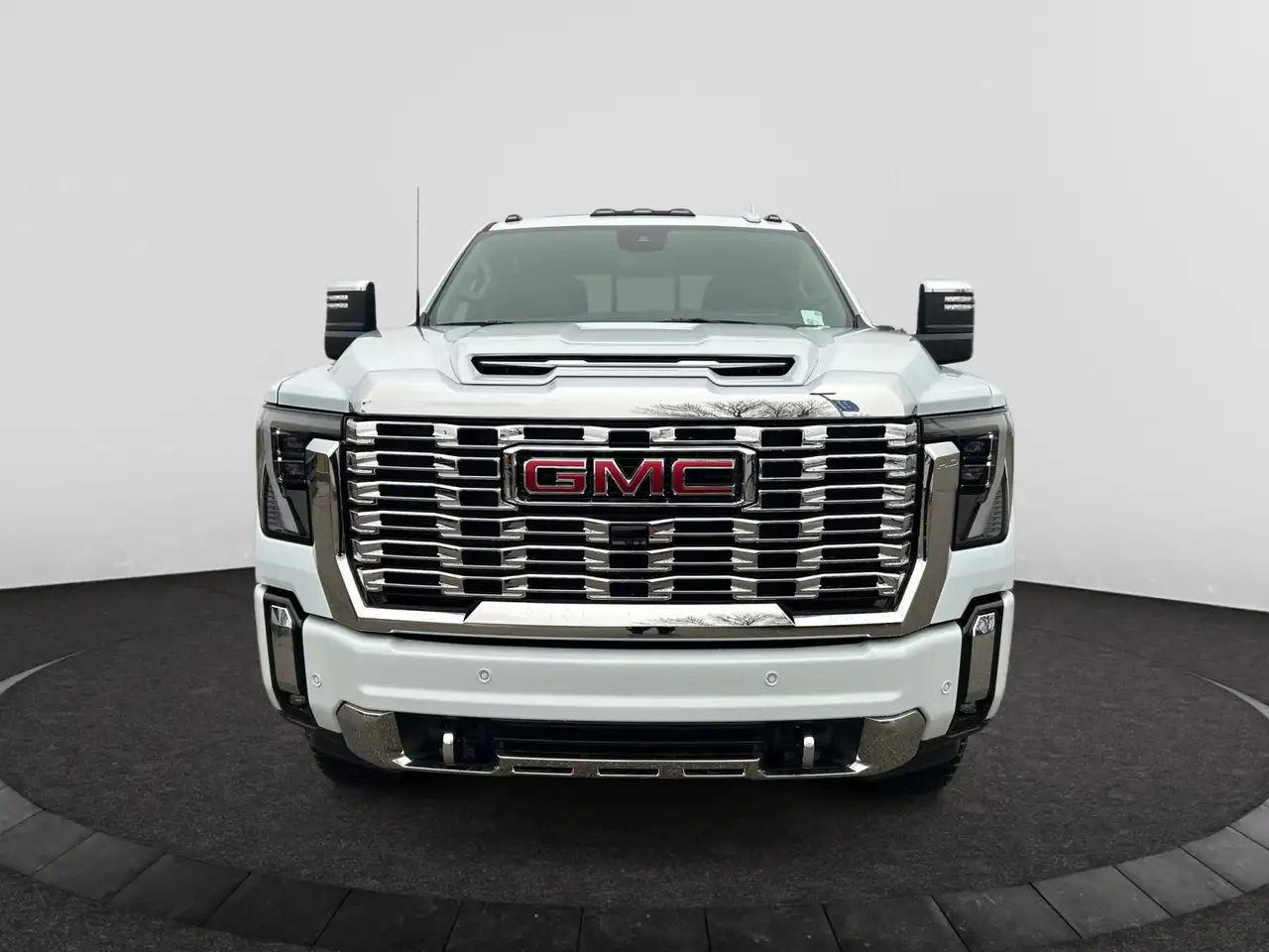 GMC Sierra 2500HD снимка GMC Sierra 2500HD