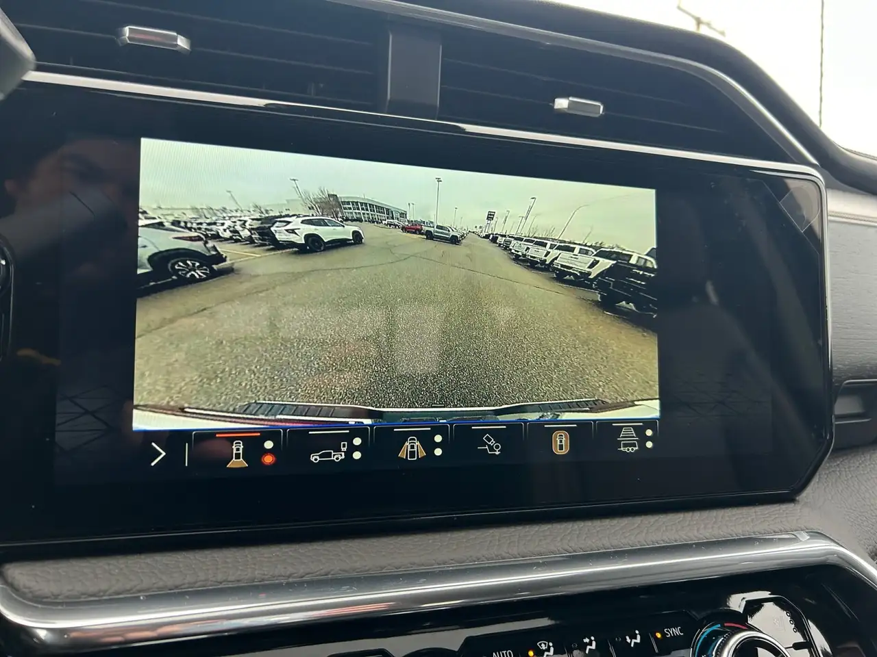 GMC Sierra 2500HD снимка GMC Sierra 2500HD