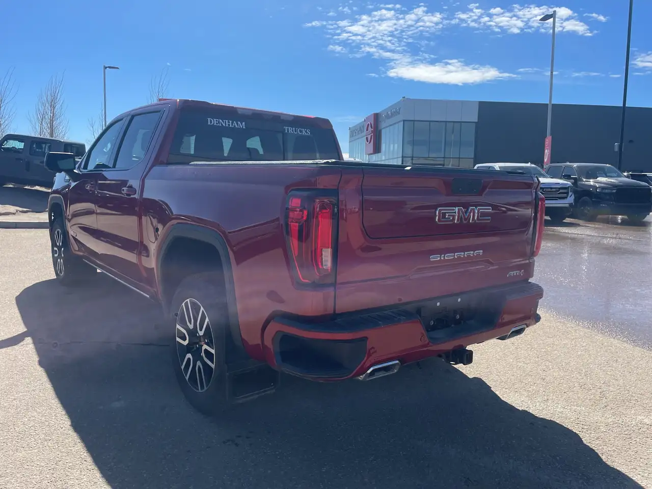 GMC Sierra 1500 снимка GMC Sierra 1500