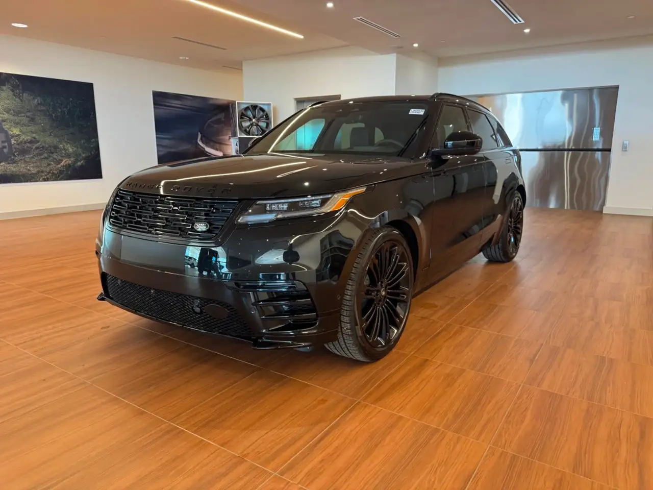 Land Rover Range Rover Velar снимка Land Rover Range Rover Velar