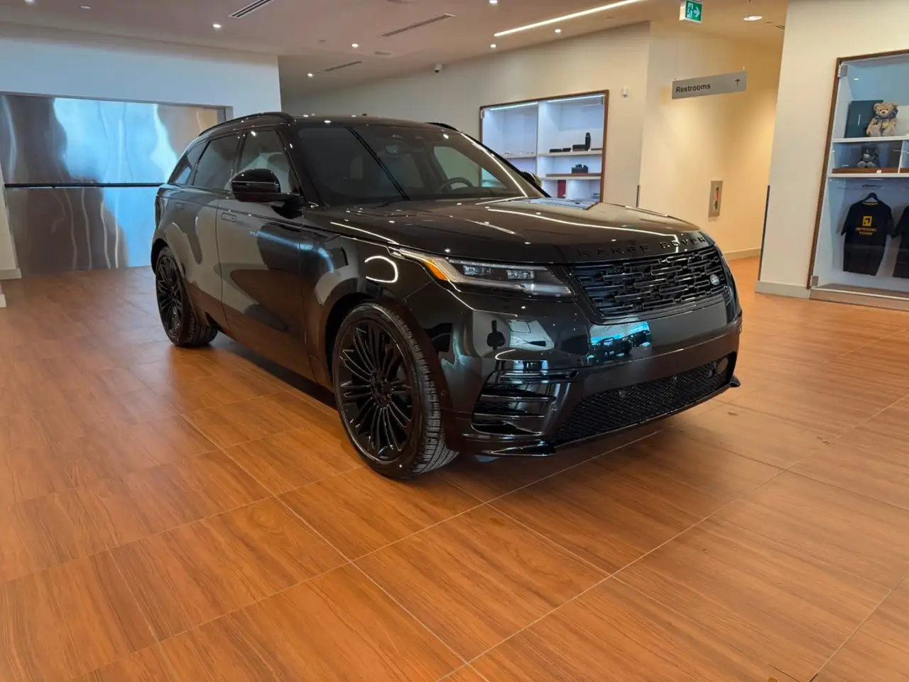 Land Rover Range Rover Velar снимка Land Rover Range Rover Velar