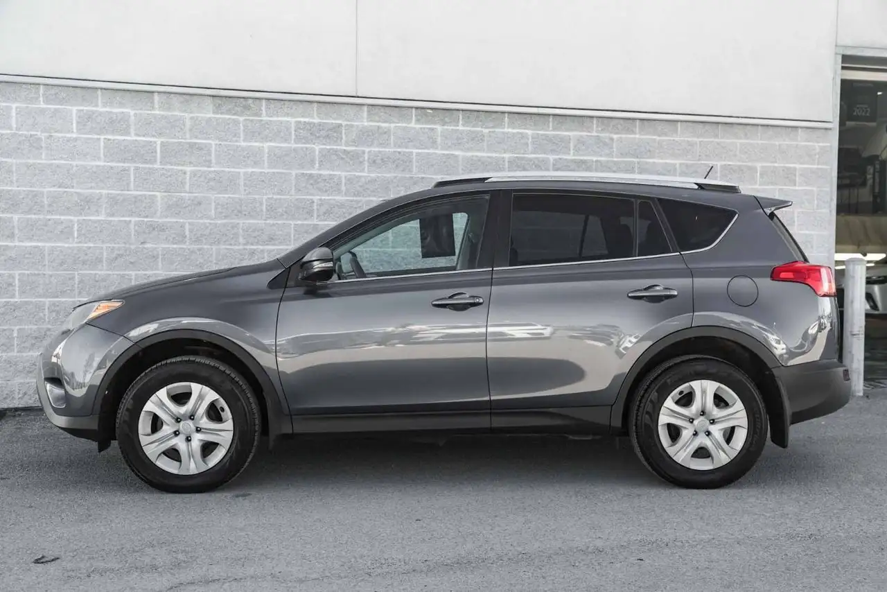 Toyota RAV 4 снимка Toyota RAV 4