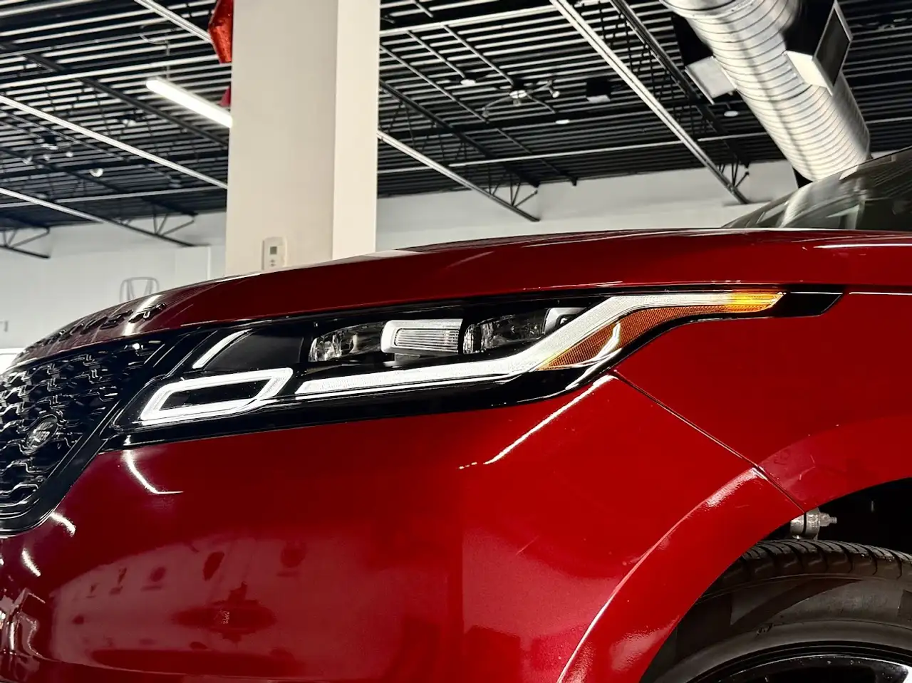 Land Rover Range Rover Velar снимка Land Rover Range Rover Velar