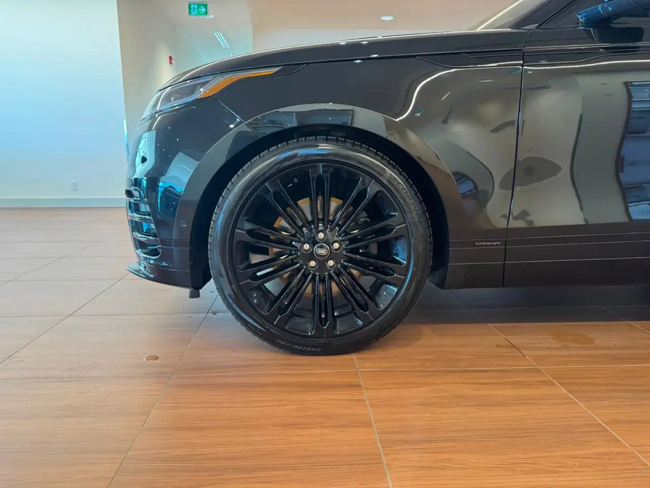 Land Rover Range Rover Velar снимка Land Rover Range Rover Velar