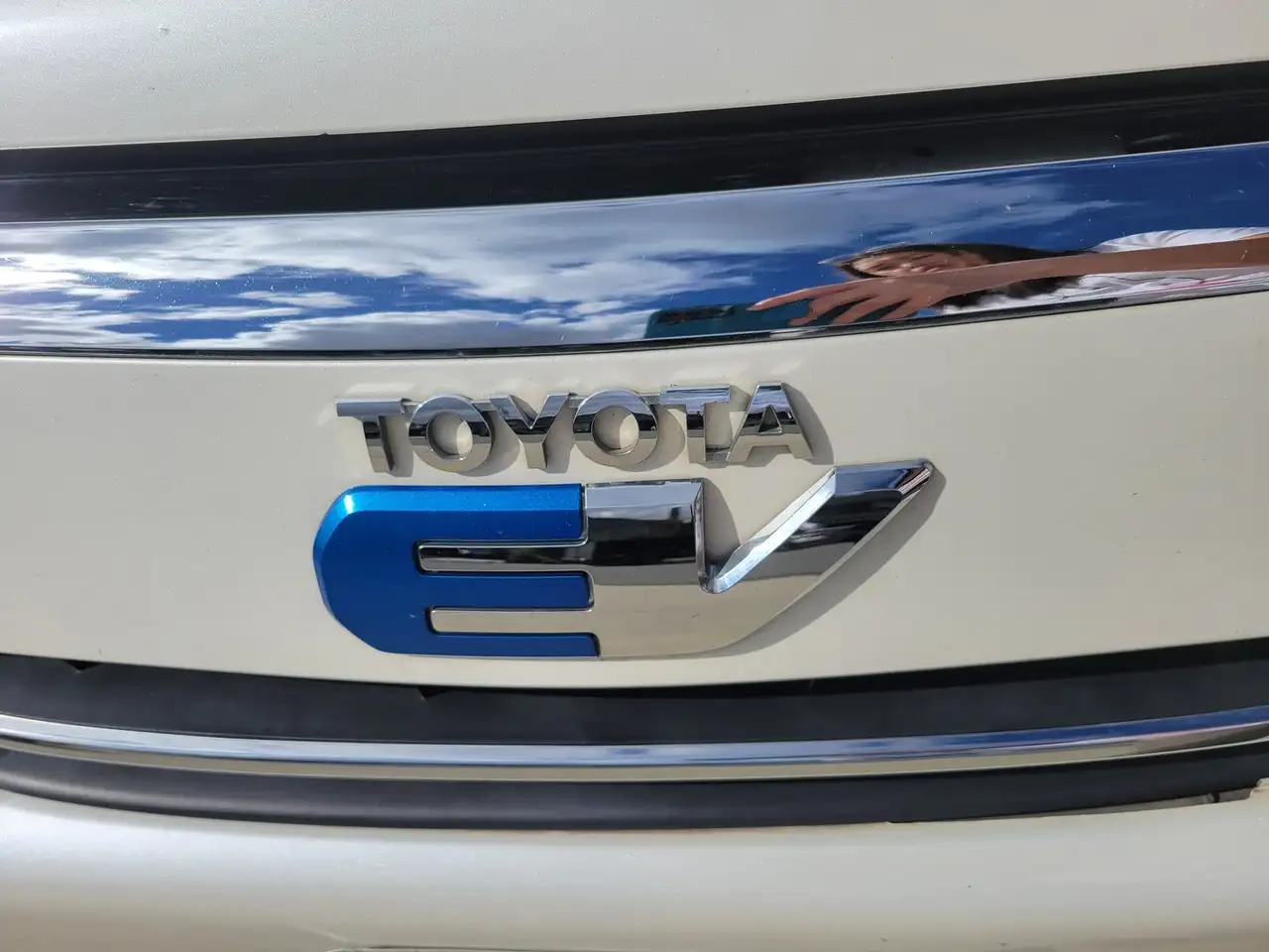 Toyota RAV 4 снимка Toyota RAV 4
