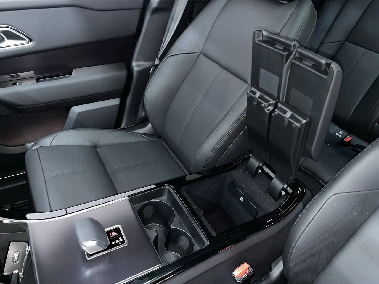 Land Rover Range Rover Velar fotografie Land Rover Range Rover Velar