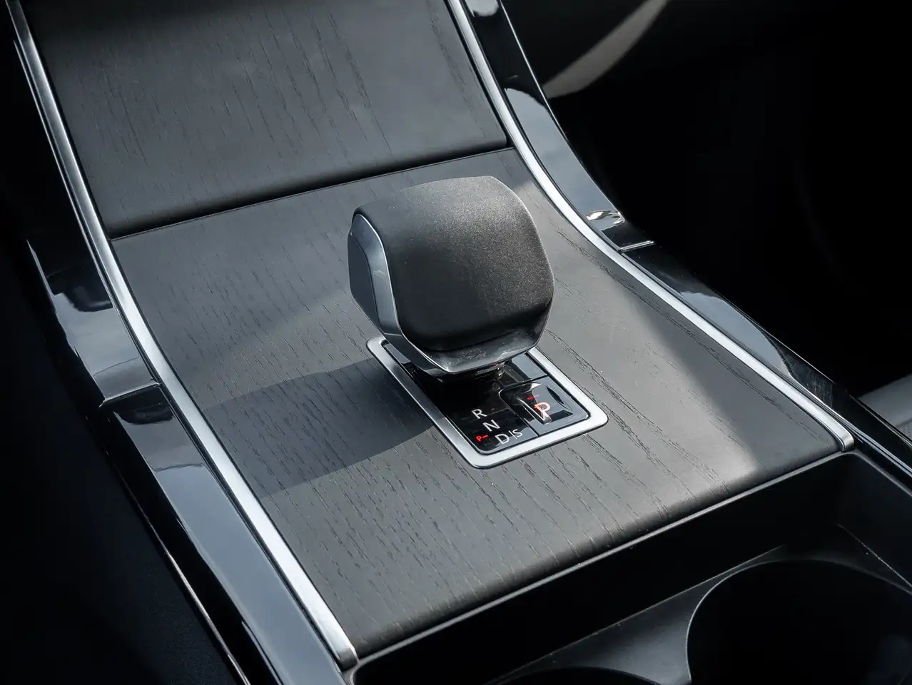 Land Rover Range Rover Velar fotografie Land Rover Range Rover Velar