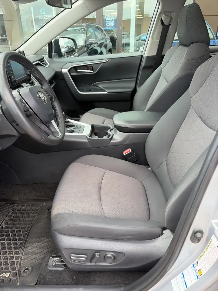 Toyota RAV 4 photo Toyota RAV 4