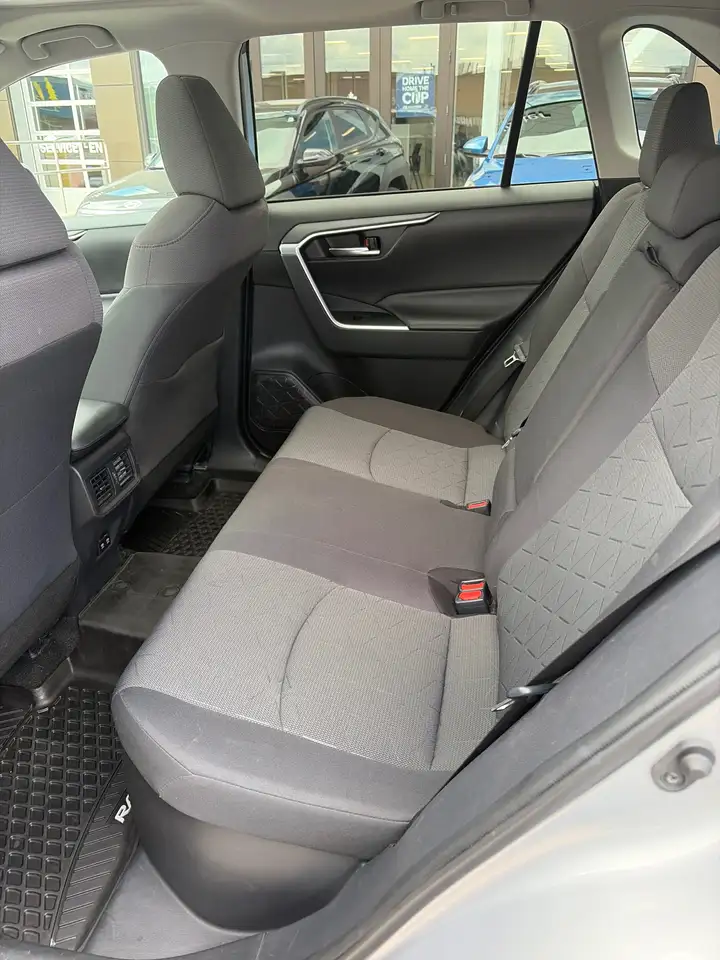 Toyota RAV 4 photo Toyota RAV 4