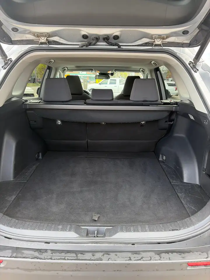 Toyota RAV 4 photo Toyota RAV 4