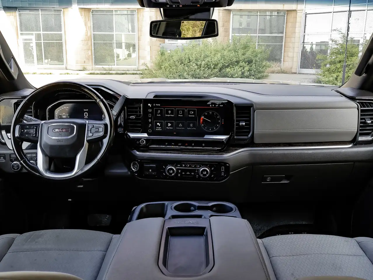 GMC Sierra 2500HD photo GMC Sierra 2500HD