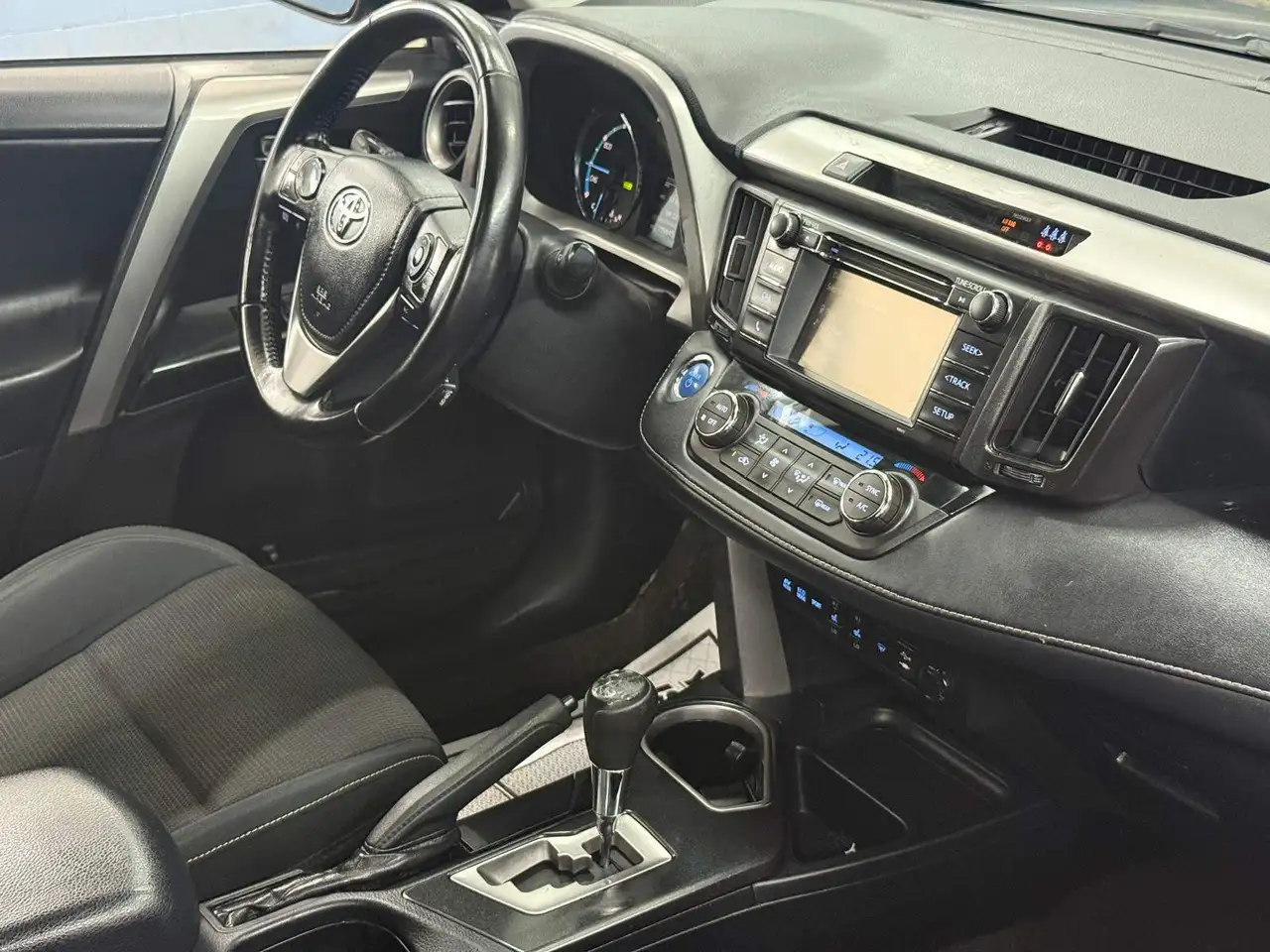 Toyota RAV 4 photo Toyota RAV 4