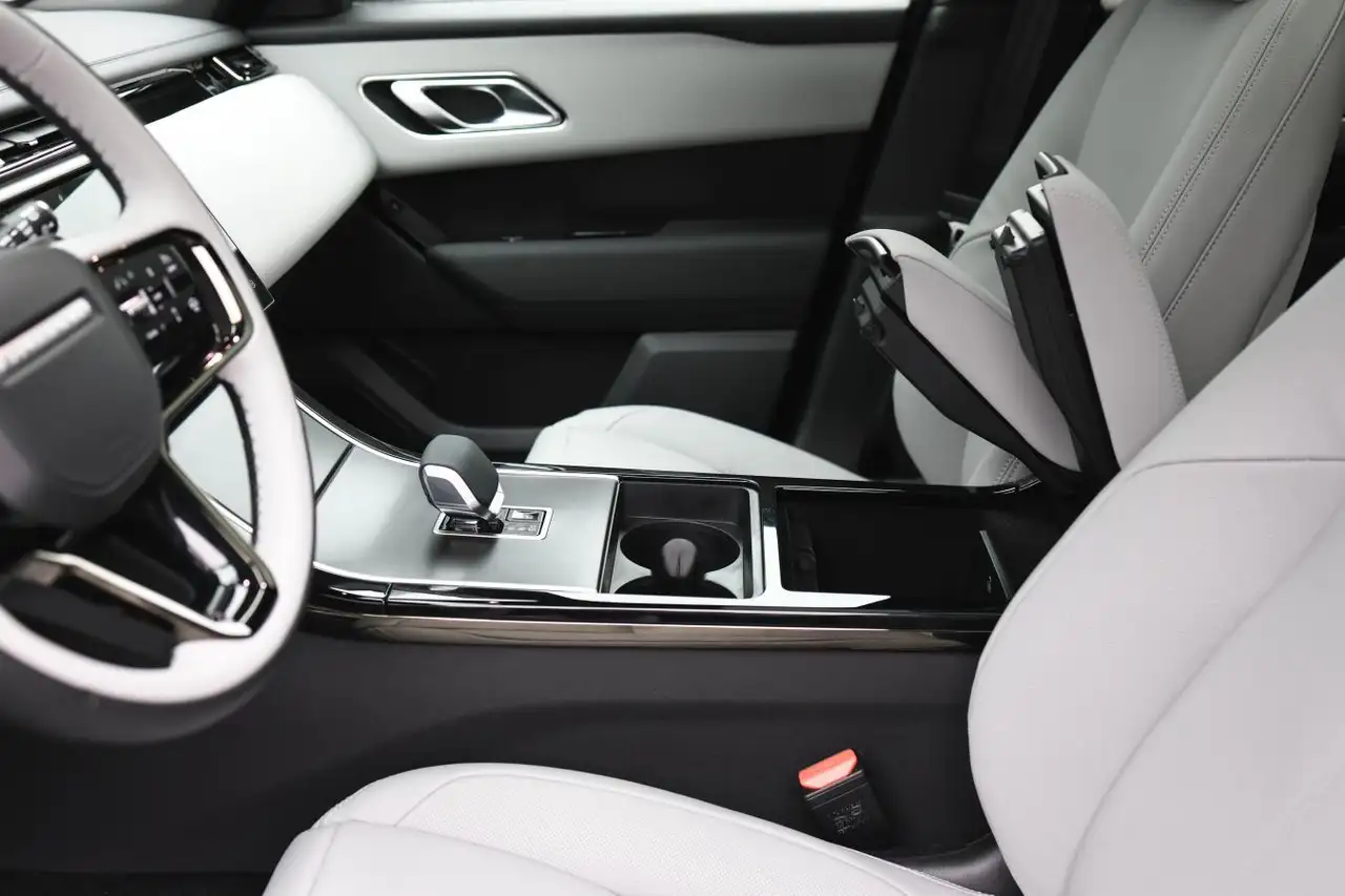Land Rover Range Rover Velar fotografie Land Rover Range Rover Velar
