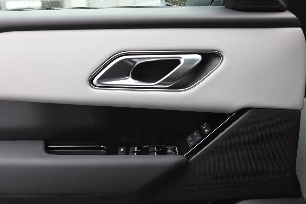 Land Rover Range Rover Velar fotografie Land Rover Range Rover Velar