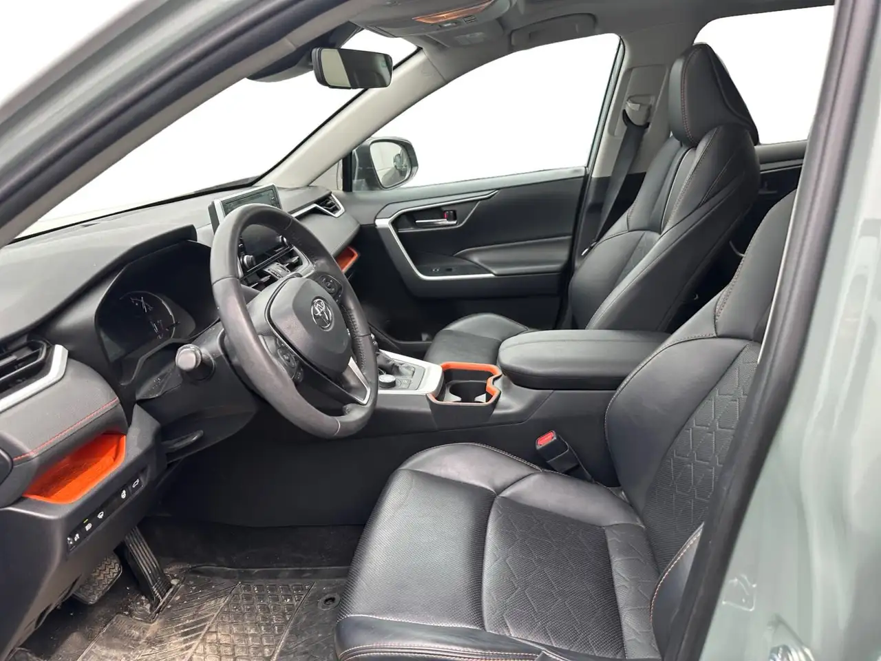 Toyota RAV 4 снимка Toyota RAV 4