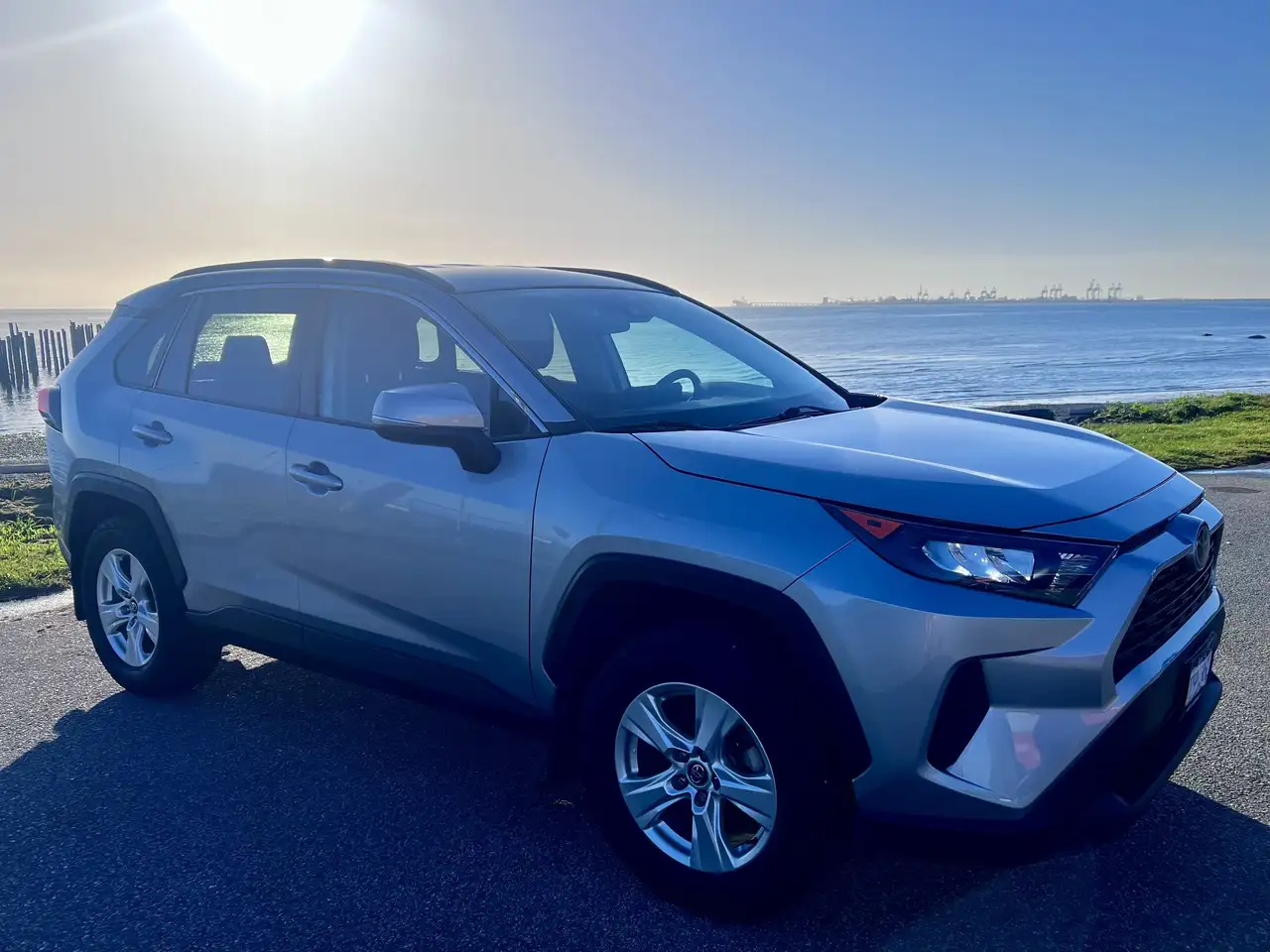 Toyota RAV 4 снимка Toyota RAV 4