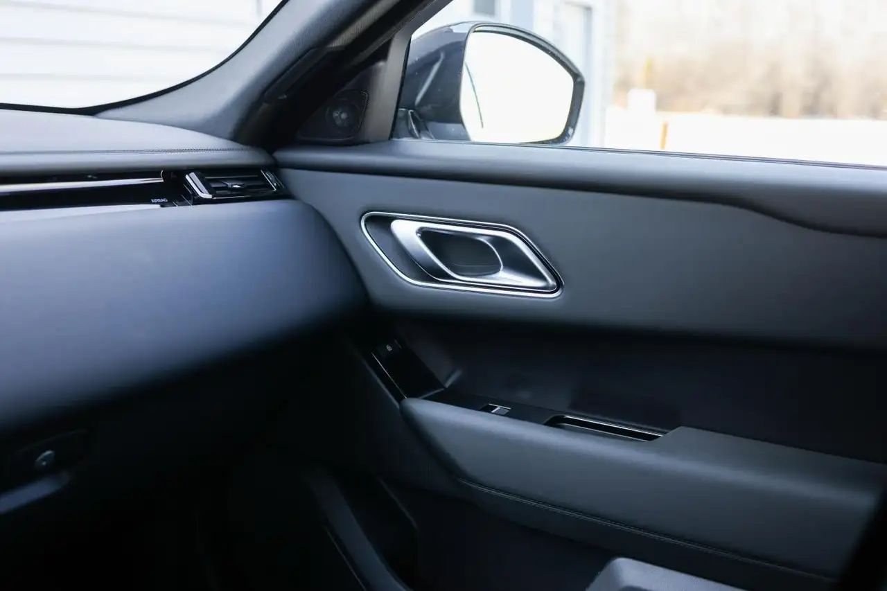 Land Rover Range Rover Velar снимка Land Rover Range Rover Velar