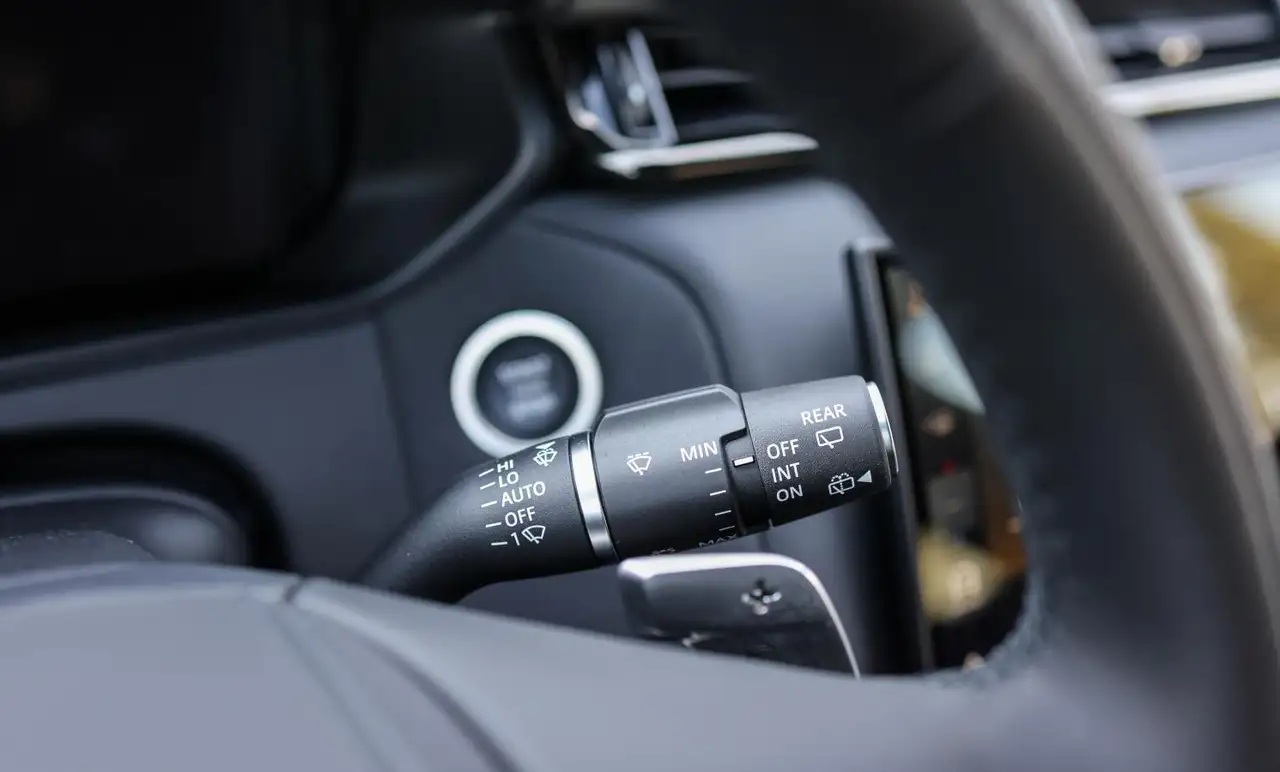 Land Rover Range Rover Velar снимка Land Rover Range Rover Velar