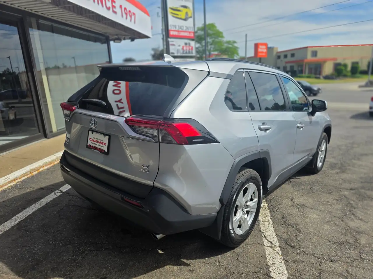 Toyota RAV 4 photo Toyota RAV 4