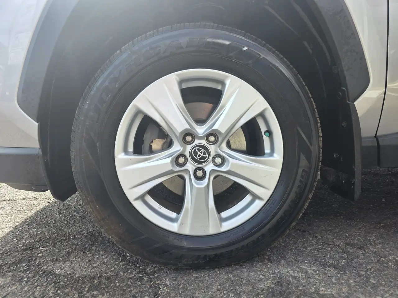 Toyota RAV 4 photo Toyota RAV 4