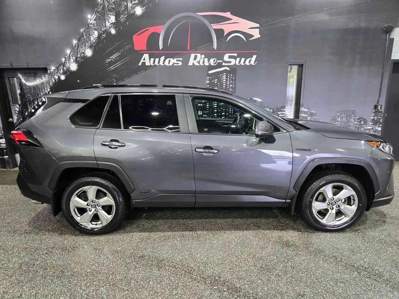 Toyota RAV 4 photo Toyota RAV 4