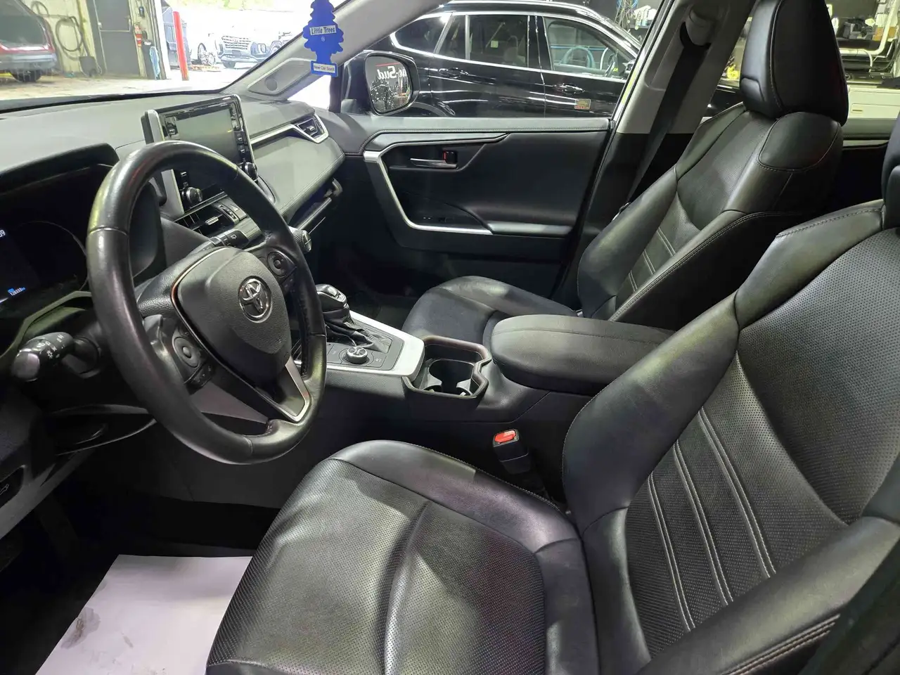 Toyota RAV 4 photo Toyota RAV 4