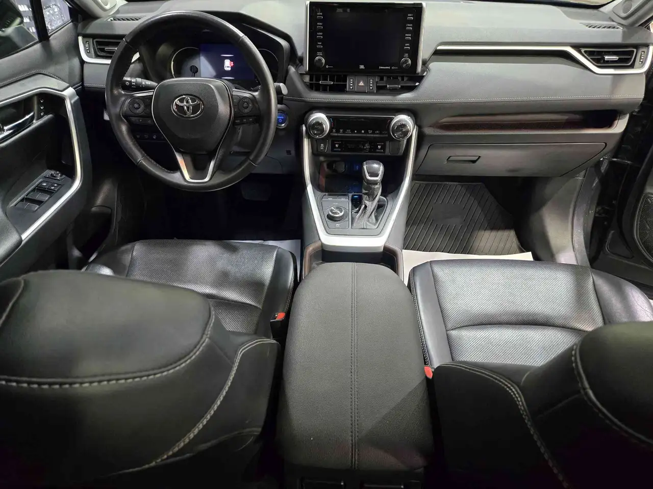 Toyota RAV 4 photo Toyota RAV 4