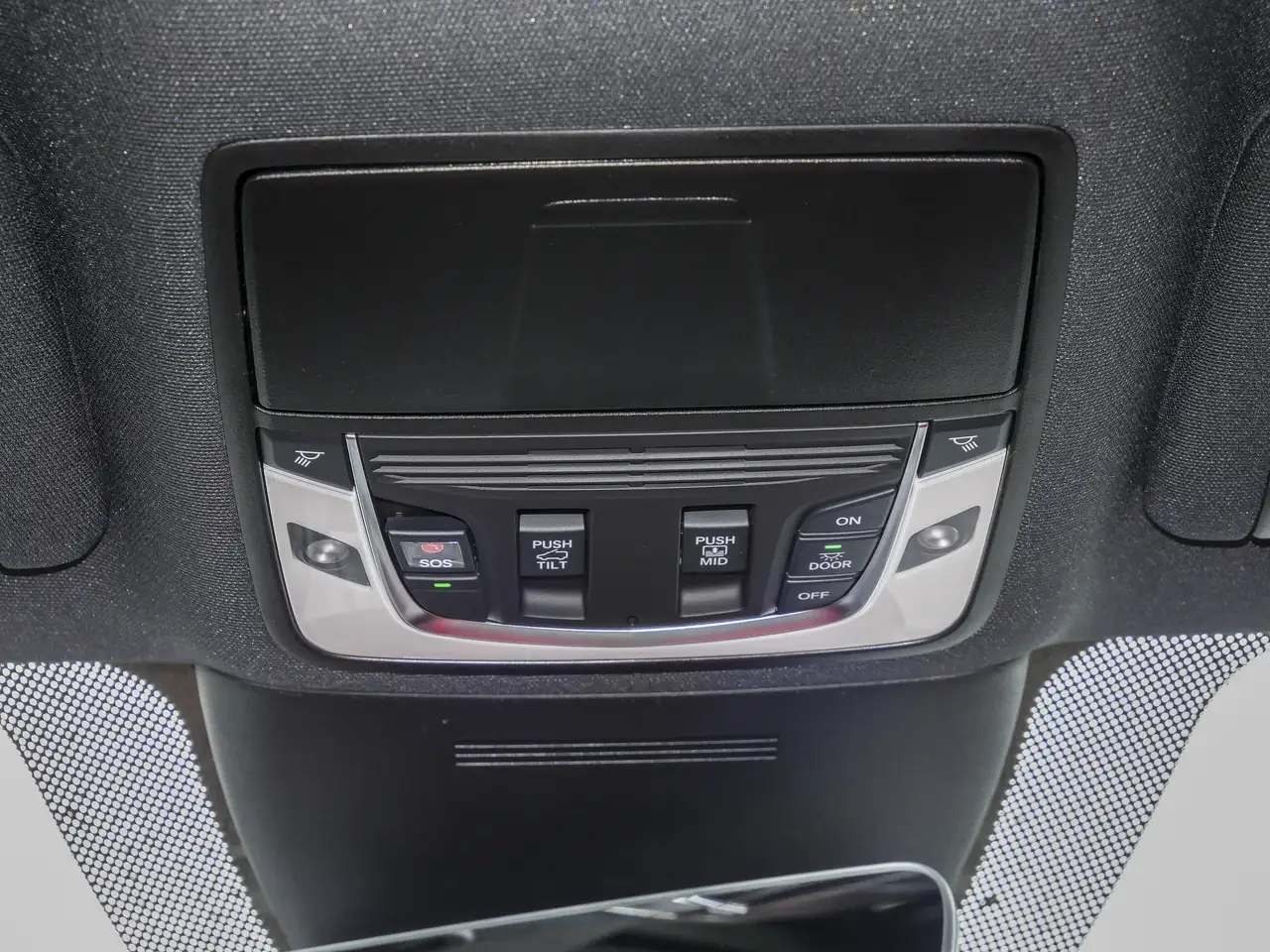 Acura MDX снимка Acura MDX