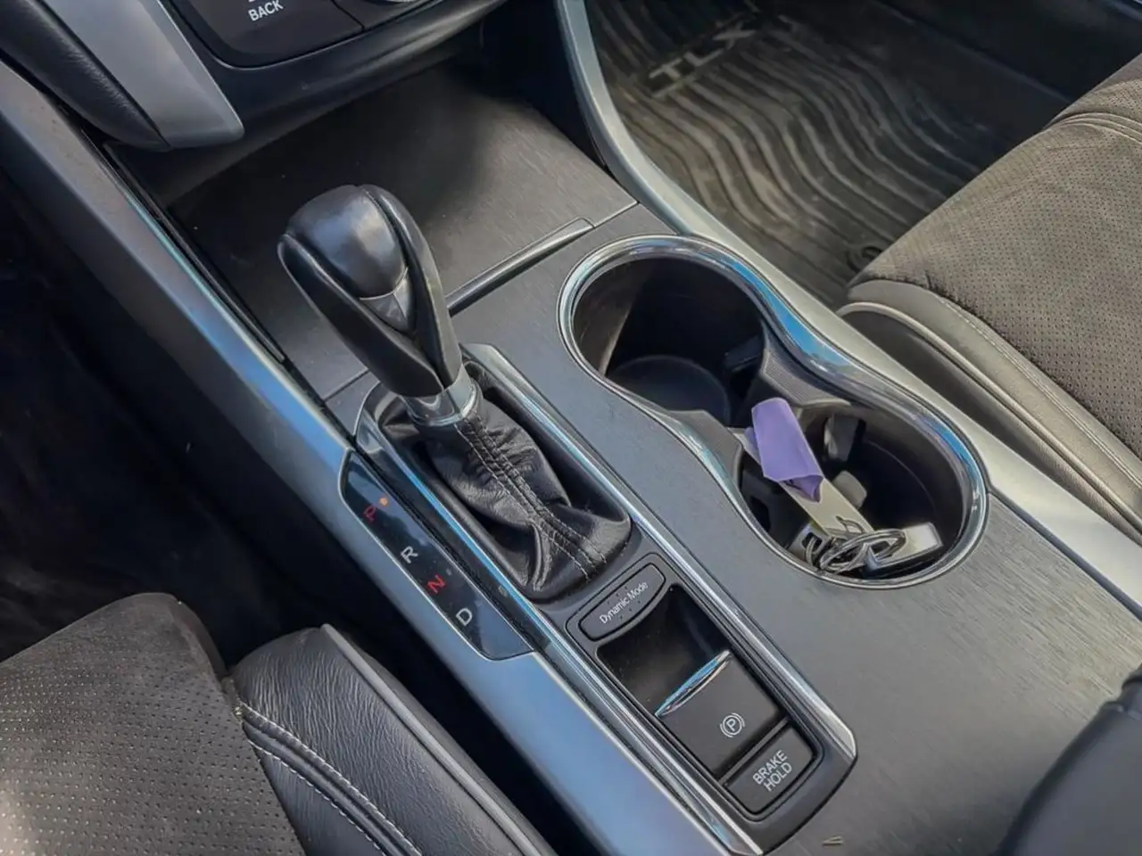 Acura TLX снимка Acura TLX