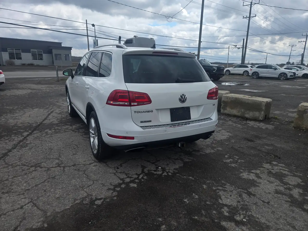 Volkswagen Touareg снимка Volkswagen Touareg