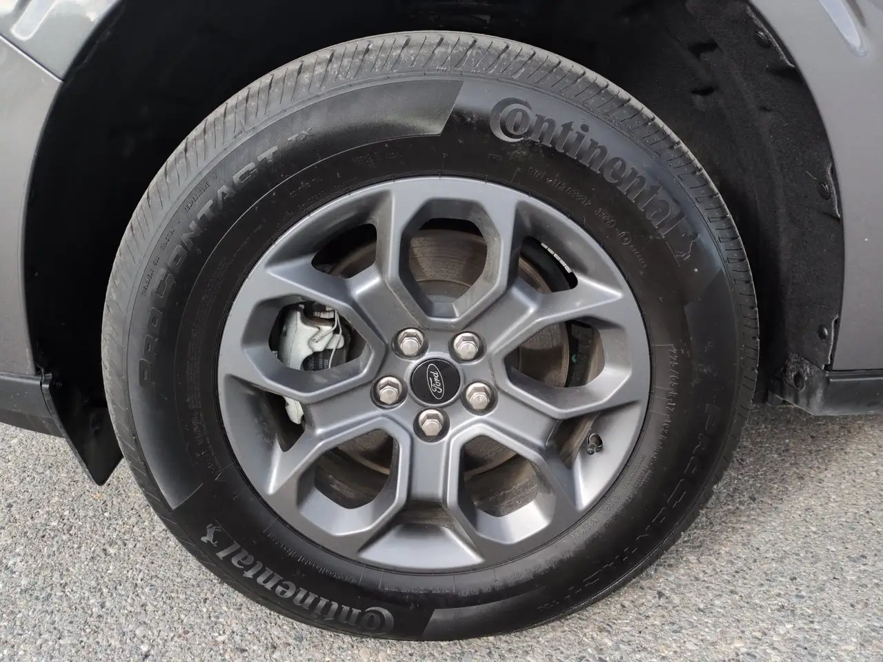 Ford Maverick снимка Ford Maverick